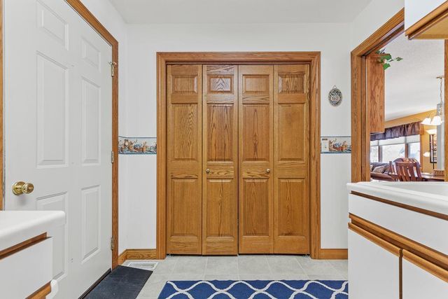 1105 David Drive, Marshall, MN 56258