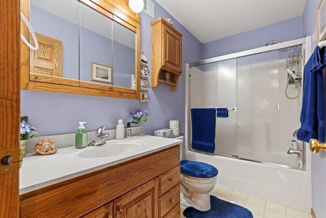 1105 David Drive, Marshall, MN 56258