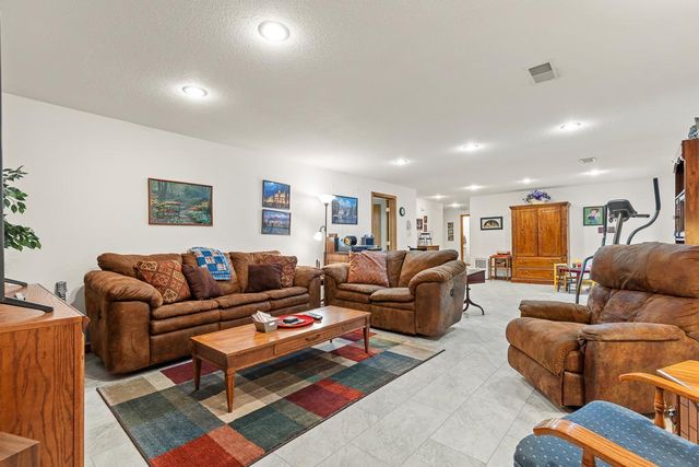 1105 David Drive, Marshall, MN 56258