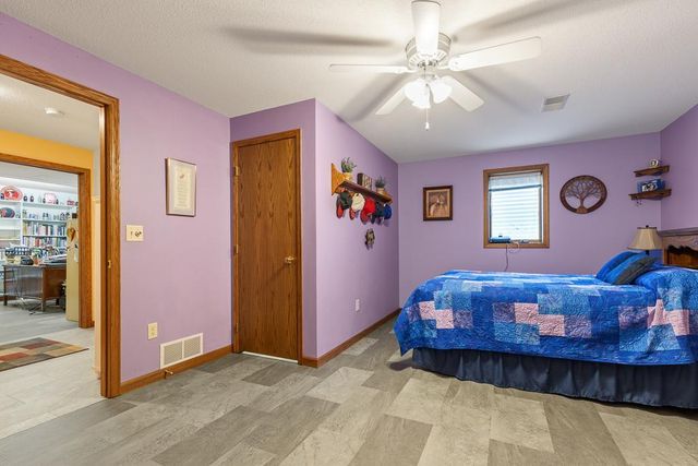 1105 David Drive, Marshall, MN 56258