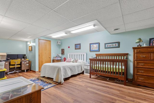 1105 David Drive, Marshall, MN 56258