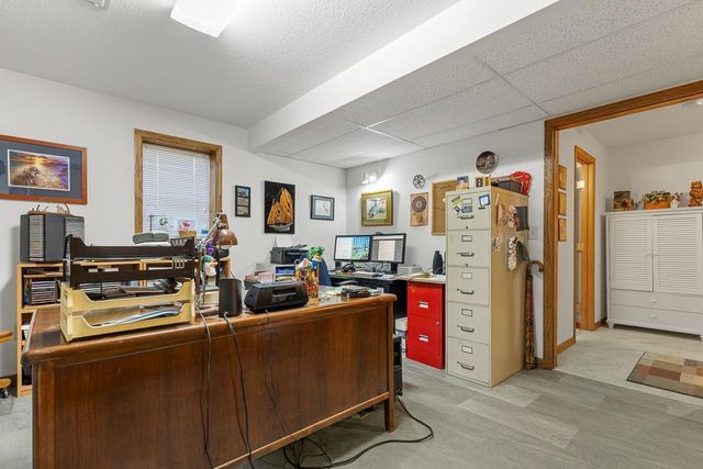 1105 David Drive, Marshall, MN 56258