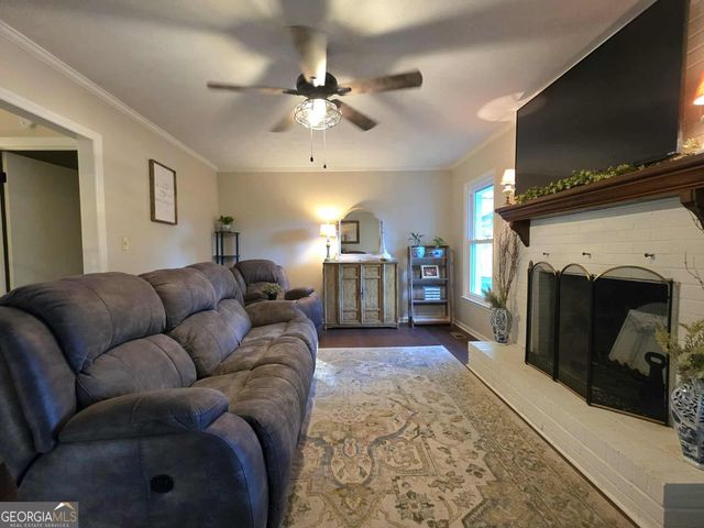 2971 Crest Highway, Thomaston, GA 30286