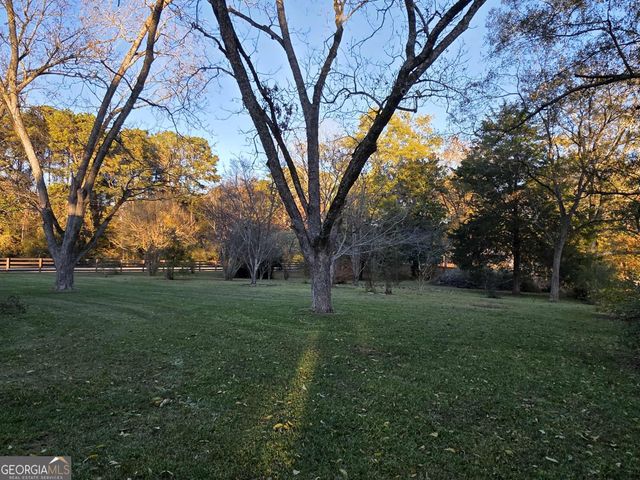 2971 Crest Highway, Thomaston, GA 30286