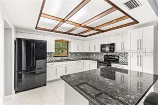 8210 WESTRIDGE DRIVE, Tampa, FL 33615