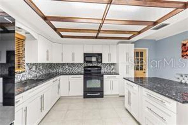 8210 WESTRIDGE DRIVE, Tampa, FL 33615