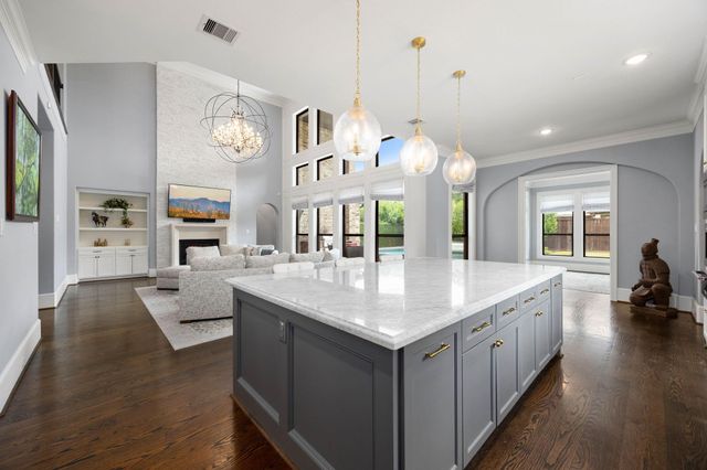 1513 Huge Oaks Street, Houston, TX 77055