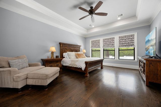 1513 Huge Oaks Street, Houston, TX 77055