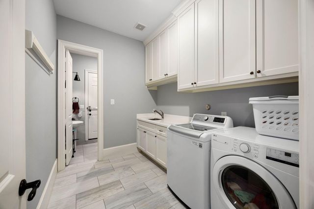 1513 Huge Oaks Street, Houston, TX 77055