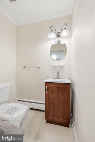 1939 STIRLING DR, Lansdale, PA 19446