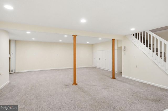 1939 STIRLING DR, Lansdale, PA 19446