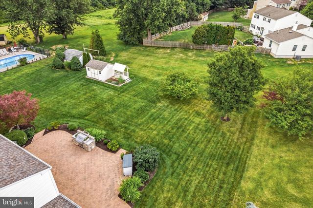 1939 STIRLING DR, Lansdale, PA 19446