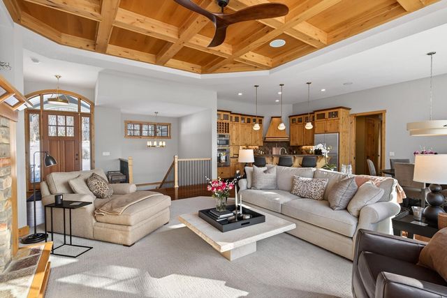 23400 Woodland Ridge Drive, Lakeville, MN 55044