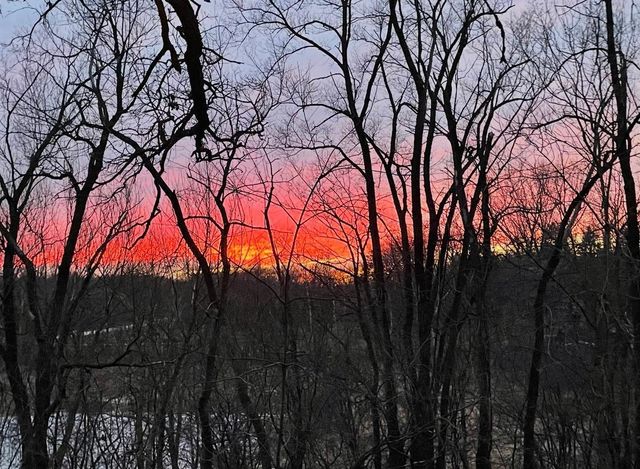 23400 Woodland Ridge Drive, Lakeville, MN 55044