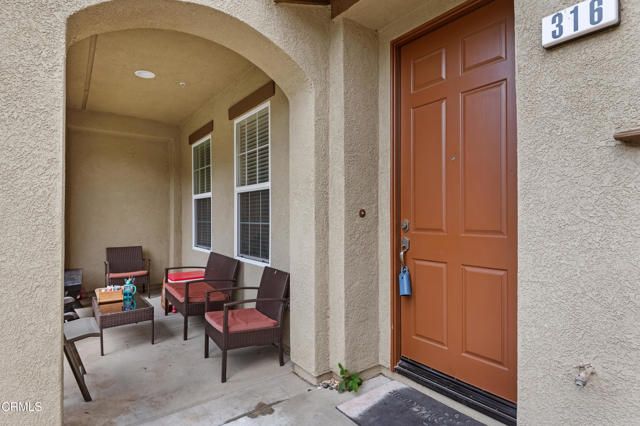316 Elk River Place, Oxnard, CA 93036