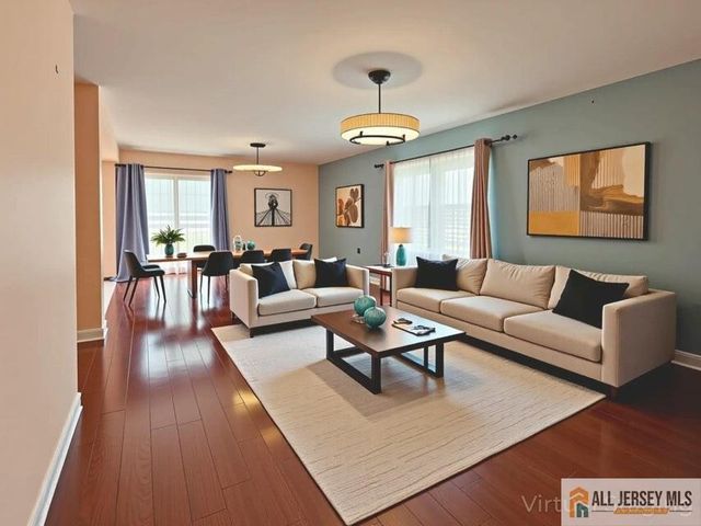 50 E Sedgwick Street, Monroe, NJ 08831
