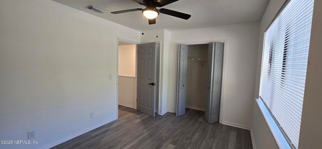 3517 PEELER Road 17, Jacksonville, FL 32277