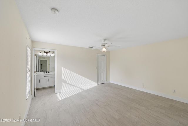 482 Borraclough Avenue, Palm Bay, FL 32907