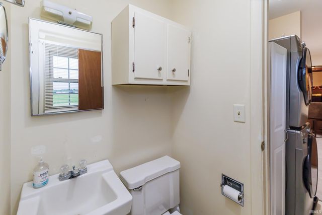 501 N County Road 800 E, Parker City, IN 47368