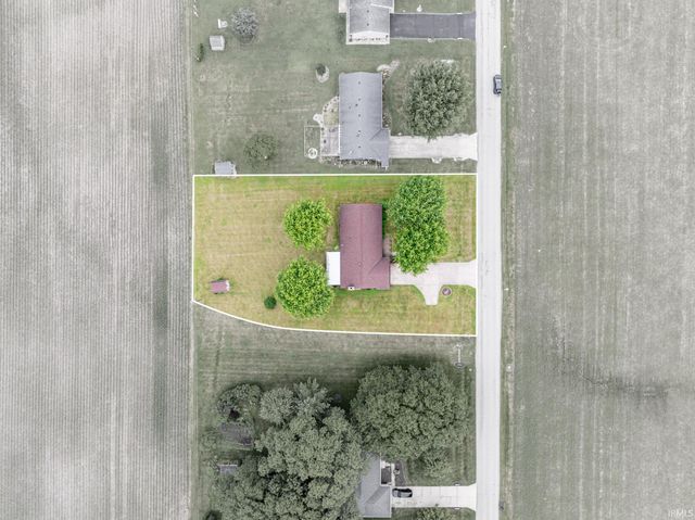 501 N County Road 800 E, Parker City, IN 47368