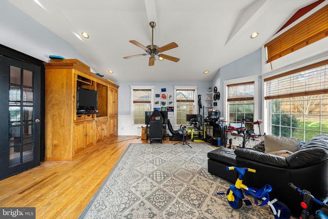 36 KENSINGTON DR, Eastampton, NJ 08060