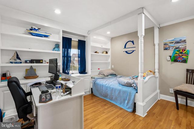 36 KENSINGTON DR, Eastampton, NJ 08060