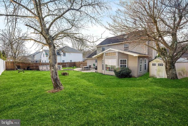 36 KENSINGTON DR, Eastampton, NJ 08060