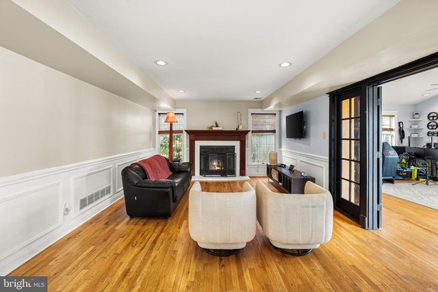 36 KENSINGTON DR, Eastampton, NJ 08060