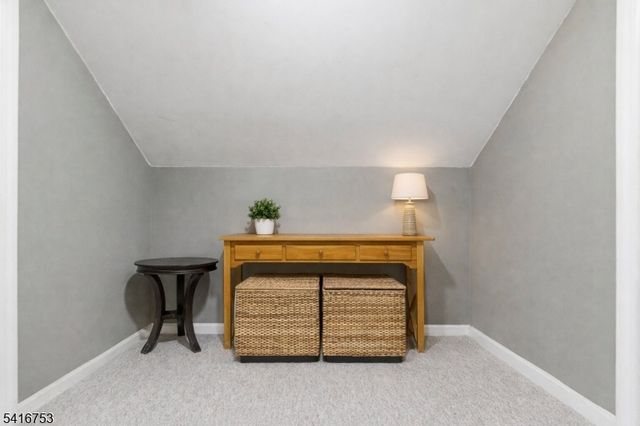 40 Ethel Ave, Hawthorne Boro, NJ 07506