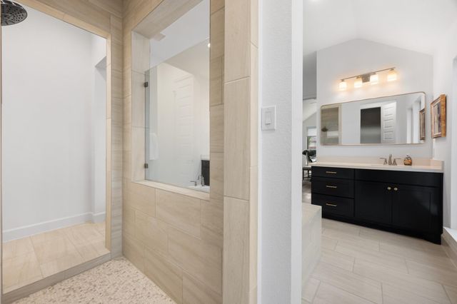 6213 Hilltop Plateau DR, Austin, TX 78738