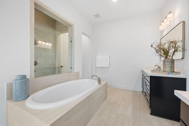 6213 Hilltop Plateau DR, Austin, TX 78738