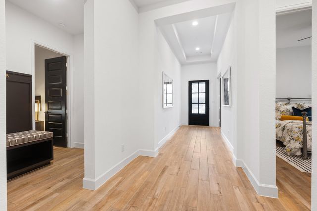 6213 Hilltop Plateau DR, Austin, TX 78738