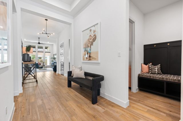 6213 Hilltop Plateau DR, Austin, TX 78738