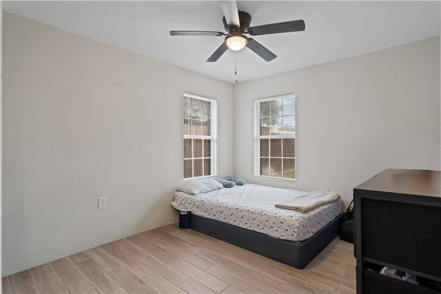 5801 Lucille Dr, Corpus Christi, TX 78412