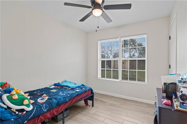 5801 Lucille Dr, Corpus Christi, TX 78412