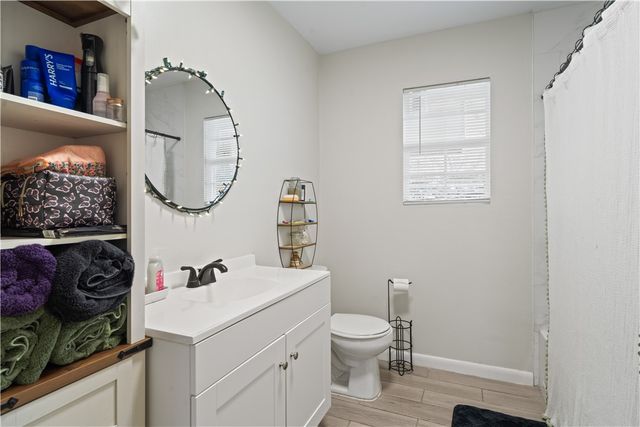 5801 Lucille Dr, Corpus Christi, TX 78412