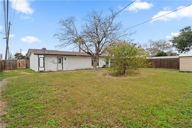 5801 Lucille Dr, Corpus Christi, TX 78412