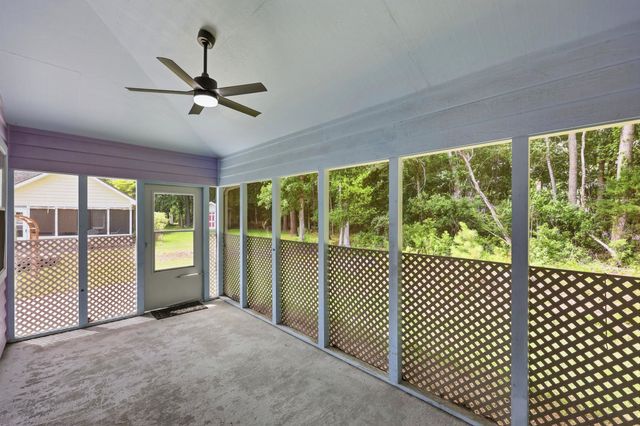261 Gateway Dr., Little River, SC 29566