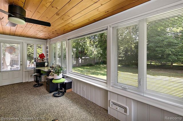 925 Westchester Way, Birmingham, MI 48009