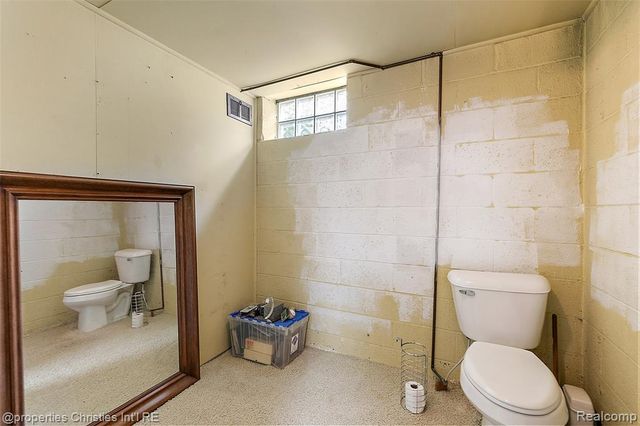 925 Westchester Way, Birmingham, MI 48009