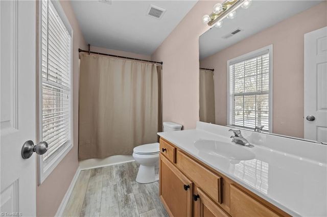 184 Town Park Drive, Bermuda Run, NC 27006