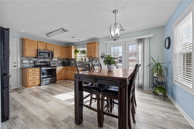 184 Town Park Drive, Bermuda Run, NC 27006