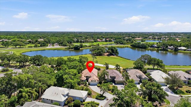 8009 HAMPTON COURT, University Park, FL 34201