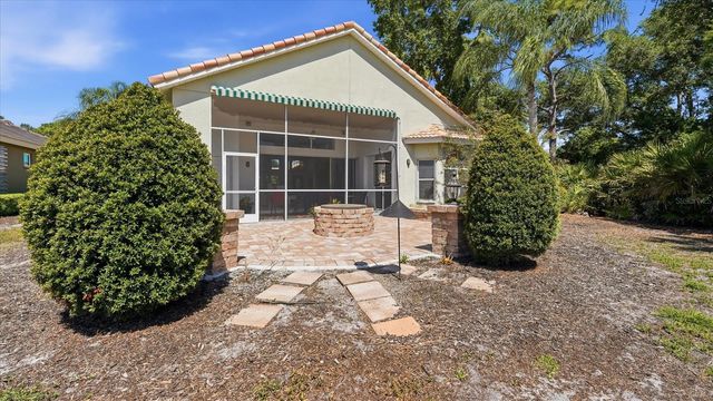 8009 HAMPTON COURT, University Park, FL 34201