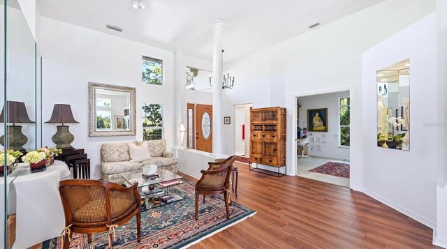 8009 HAMPTON COURT, University Park, FL 34201