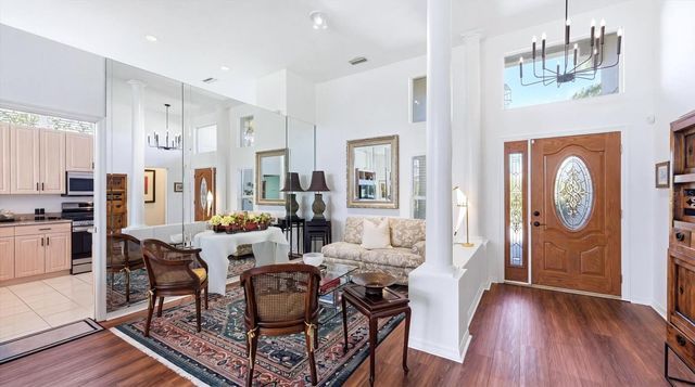 8009 HAMPTON COURT, University Park, FL 34201