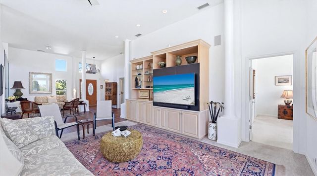 8009 HAMPTON COURT, University Park, FL 34201