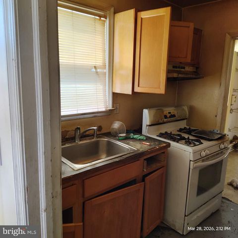 8720 OLD HARFORD, Parkville, MD 21234