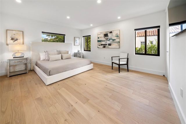 600 NE 57th St, Miami, FL 33137