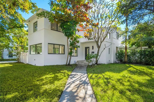 600 NE 57th St, Miami, FL 33137